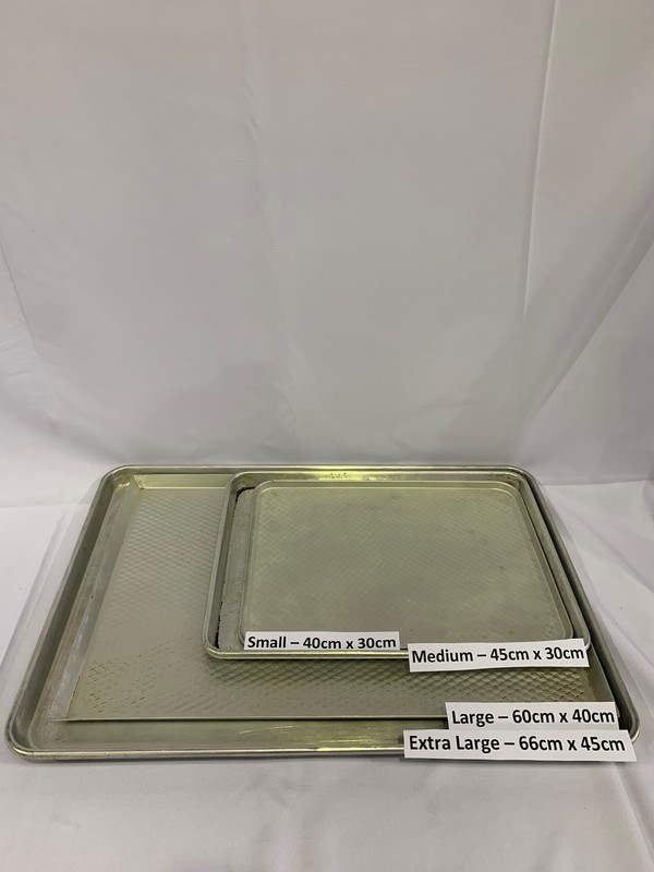 Aluminium oven outlet tray